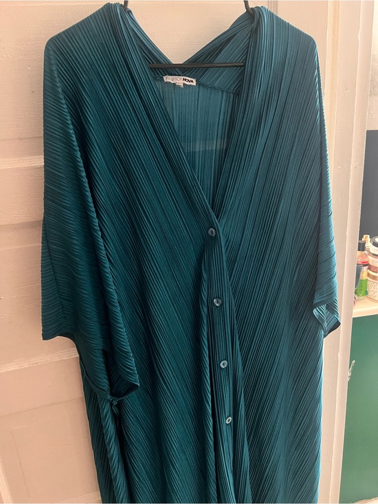 Fashion Nova Tops - Fashion Nova Teal Pleated Button-Down Tunic Dress